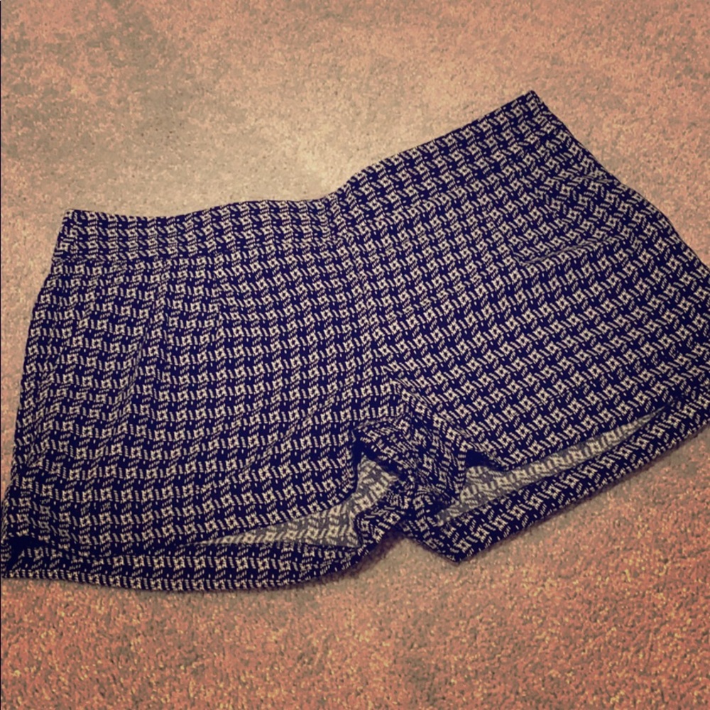 Express Shorts